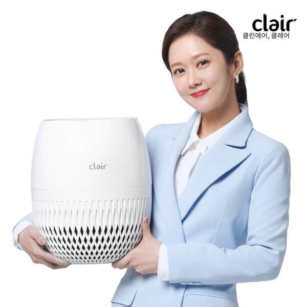 클레어 M